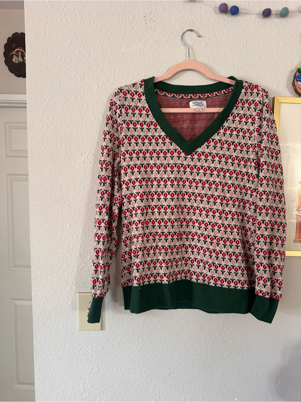 Unique Vintage XL Green and Red Sweater, Tulip
